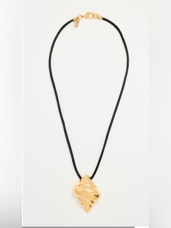 ❗️BUY NOW❗️WILL BE REMOVED SOON❗️Kenneth Jay Lane Shell Pendant Necklace - Picture 4 of 5